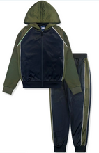 Boys 2 Piece Fleece Track Suit (24/Case)